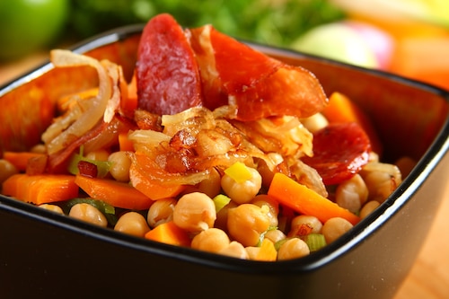 Przepis na Groch włoski z warzywami i mięsem Groch włoski z warzywami i mięsem