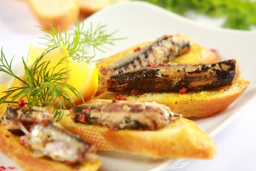 Przepis na Grzanki z sardynkami Grzanki z sardynkami