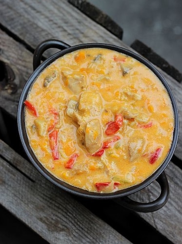 Gulasz paprykowo drobiowy