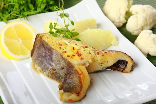 Halibut z puree z kalafiora