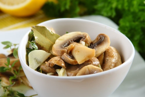 Przepis na Marynowane pieczarki Marynowane pieczarki