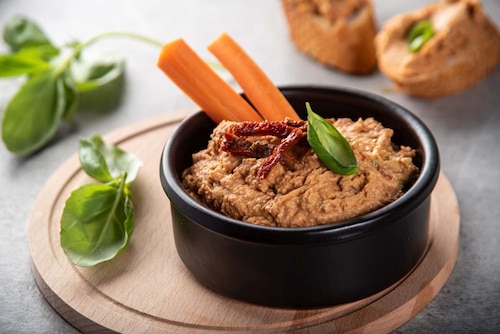 Przepis na Hummus z suszonymi pomidorami Hummus z suszonymi pomidorami