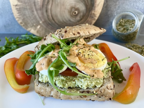 Przepis na Kanapki z pastą z awokado Kanapki z pastą z awokado