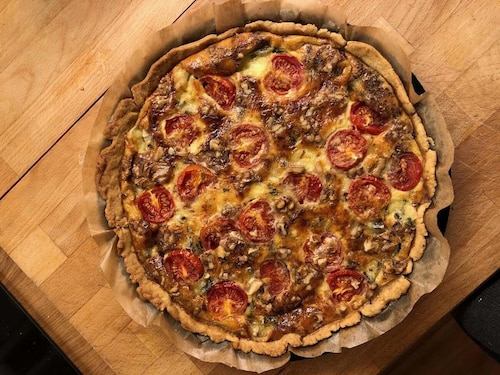 Przepis na Quiche ze szpinakiem i pomidorami Quiche ze szpinakiem i pomidorami