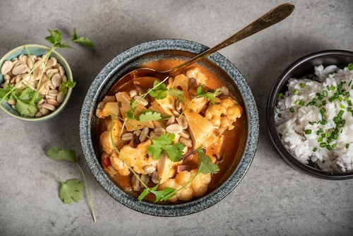 Indyjskie curry z kalafiorem i tofu