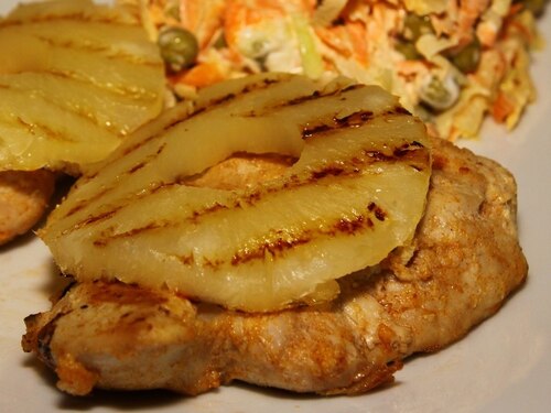 Indyk z ananasem z patelni grillowej