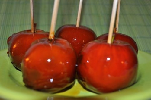 Jabłka w korzennym karmelu