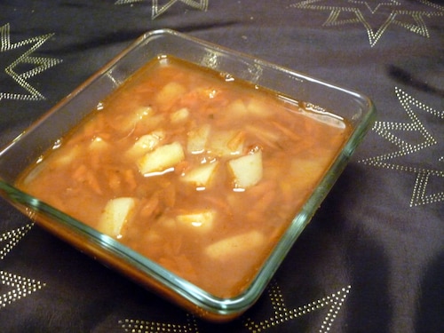 Jarzynowa zupa z soczewicą