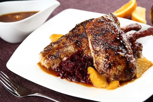 Przepis na Kaczka pieczona w pomarańczach Kaczka pieczona w pomarańczach