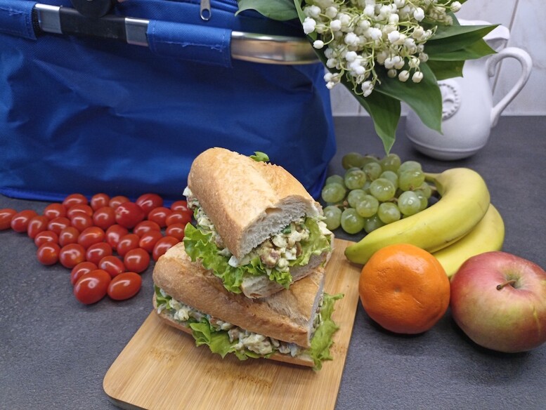 Przepis na Kanapki piknikowe z pastą Kanapki piknikowe z pastą