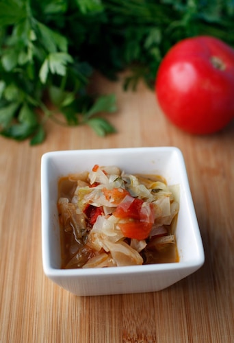 Kapuśniak z młodej kapusty