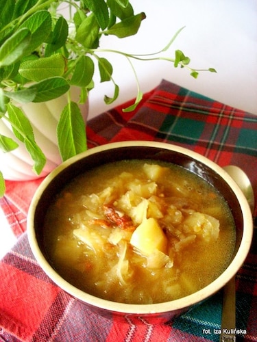 Przepis na Kapuśniak z wędzoną nutą Kapuśniak z wędzoną nutą