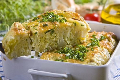 Kapusta zapiekana z żółtym serem