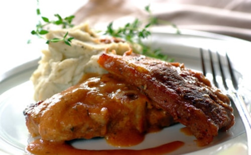 Przepis na Karkówka z pesto z suszonych pomidorów Karkówka z pesto z suszonych pomidorów