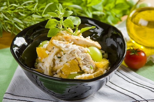 Przepis na Karnawałowa sałatka z kurczakiem Karnawałowa sałatka z kurczakiem