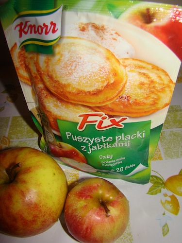 Przepis na Karnawałowe placuszki z jabłkiem Karnawałowe placuszki z jabłkiem