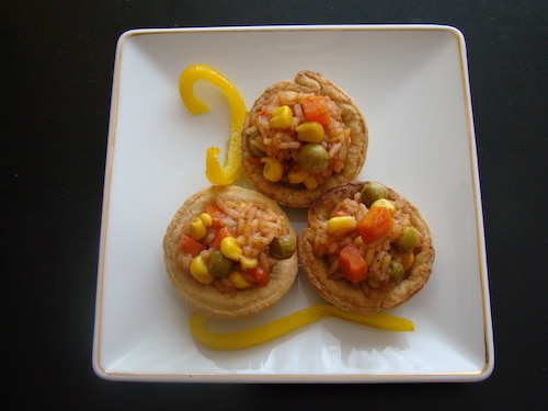 Karnawałowe spodeczki z warzywaną cza-czą