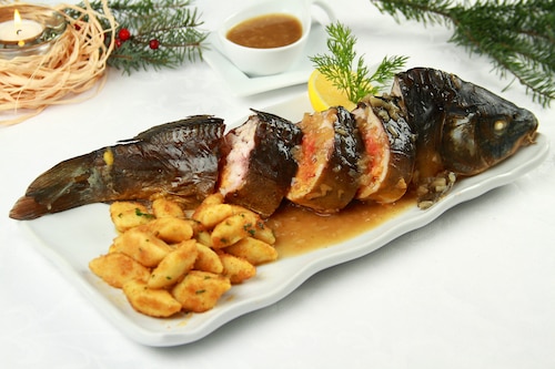 Przepis na Karp faszerowany po żydowsku z burakami Karp faszerowany po żydowsku z burakami