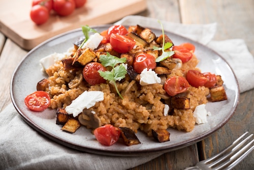 Przepis na Kaszotto bulgur z bakłażanem i fetą Kaszotto bulgur z bakłażanem i fetą