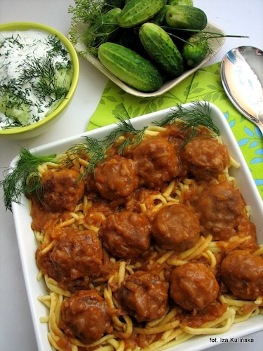 Klopsiki musztardowe ze speatzlami 