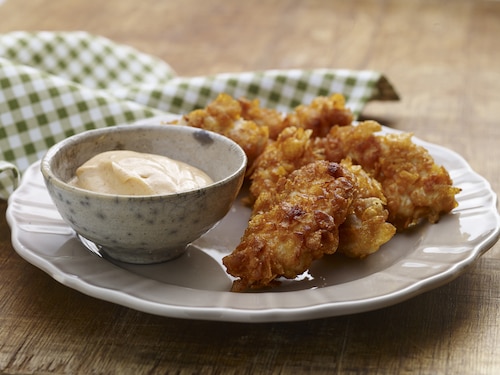 Przepis na Złociste nuggetsy z kurczaka z dipem chilli Złociste nuggetsy z kurczaka z dipem chilli