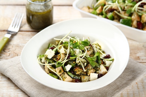 Sałatka z grillowanym kurczakiem