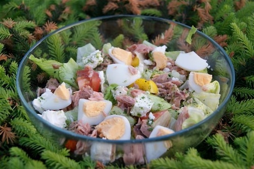 Przepis na Kolorowa sałatka z tuńczykiem Kolorowa sałatka z tuńczykiem