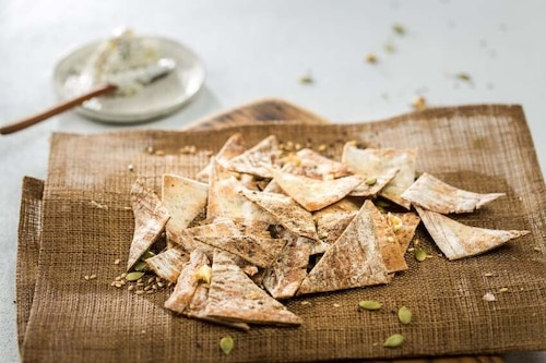 Przepis na Krakersy ziołowe z „super foods” Krakersy ziołowe z „super foods”