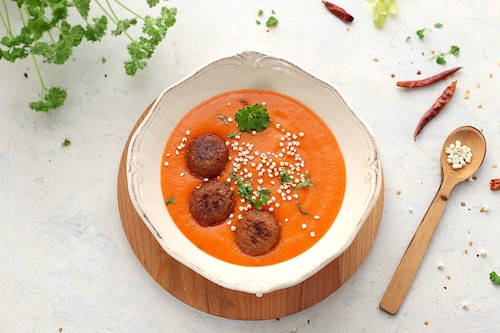 Przepis na Krem paprykowy z klopsikami vege Krem paprykowy z klopsikami vege