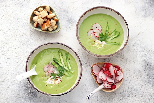 Przepis na Zupa krem szparagowa z groszkiem Zupa krem szparagowa z groszkiem