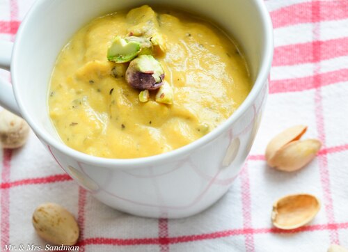 Krem z dyni i młodej marchewki