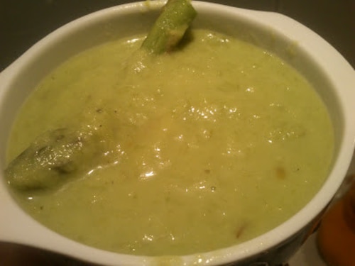 Przepis na Krem z zielonych szparagów Krem z zielonych szparagów