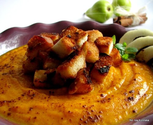 Kremowa zupa gruszkowo - marchewkowa 