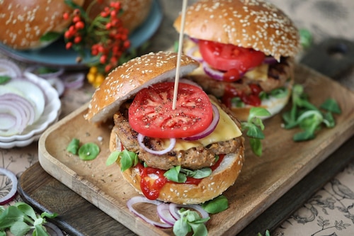 Domowe cheesburgery