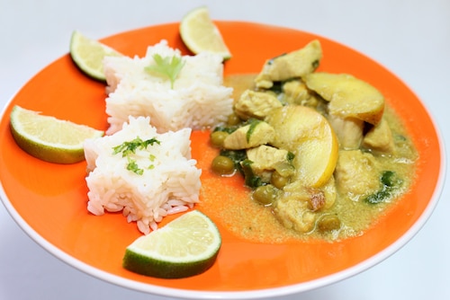 Kurczak curry z jabłkiem