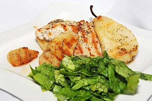 Kurczak grillowany z gruszkami