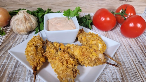 Przekąska  z kurczaka na patyku