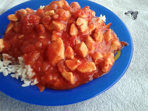 Kurczak z ryżem po chińsku