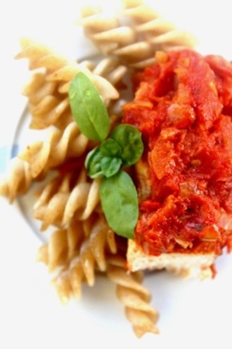 Przepis na Kurczak zapiekany w pomidorach Kurczak zapiekany w pomidorach