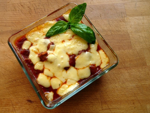 Przepis na Kurczak zapiekany w sosie pomidorowym Kurczak zapiekany w sosie pomidorowym