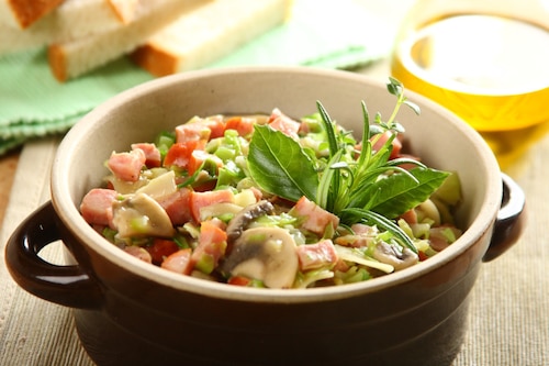 Łazanki z białą kapustą i kiełbasą 