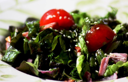 Lekka sałatka z wędzonką