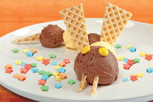 Przepis na Lody czekoladowe z wafelkami "Pszczoła" Lody czekoladowe z wafelkami "Pszczoła"