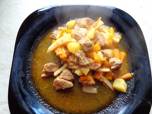 Łopatka z warzywami	