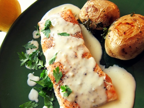 Łosoś w sosie cytrynowym