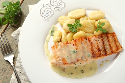 Przepis na Gnocchi z łososiem Gnocchi z łososiem