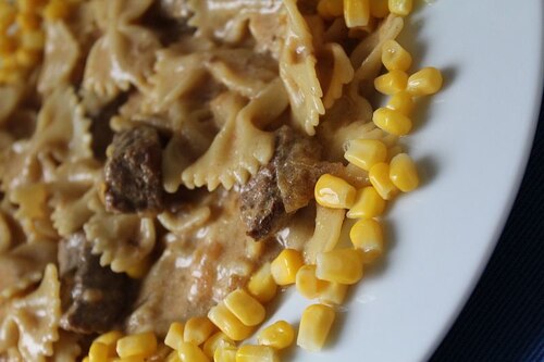 Przepis na Makaron z wołowiną Makaron z wołowiną