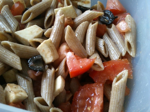Makaronowa sałatka włoska