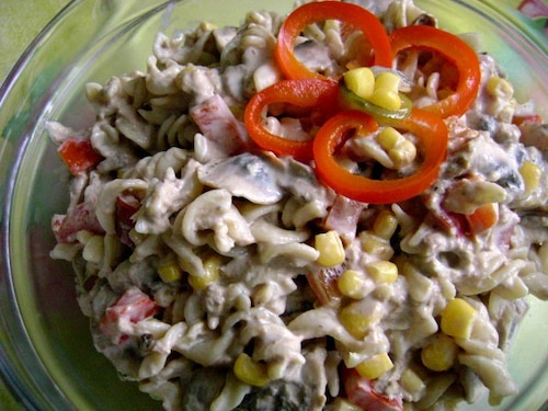 Przepis na Makaronowa sałatka z tunczykiem Makaronowa sałatka z tunczykiem