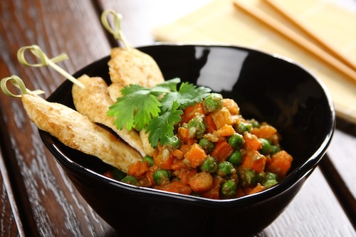 Przepis na Marchewka z groszkiem w orientalnym stylu Marchewka z groszkiem w orientalnym stylu